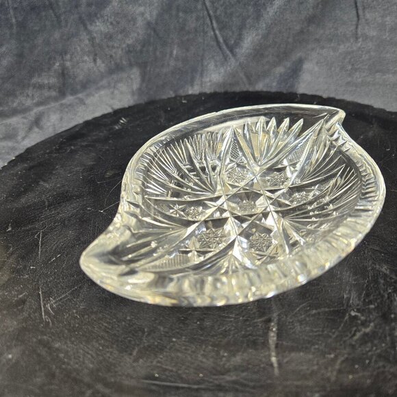 Clear Cut Glass Crystal Candy Dish/Trinket Dish Vintage Collectible - Picture 4 of 12